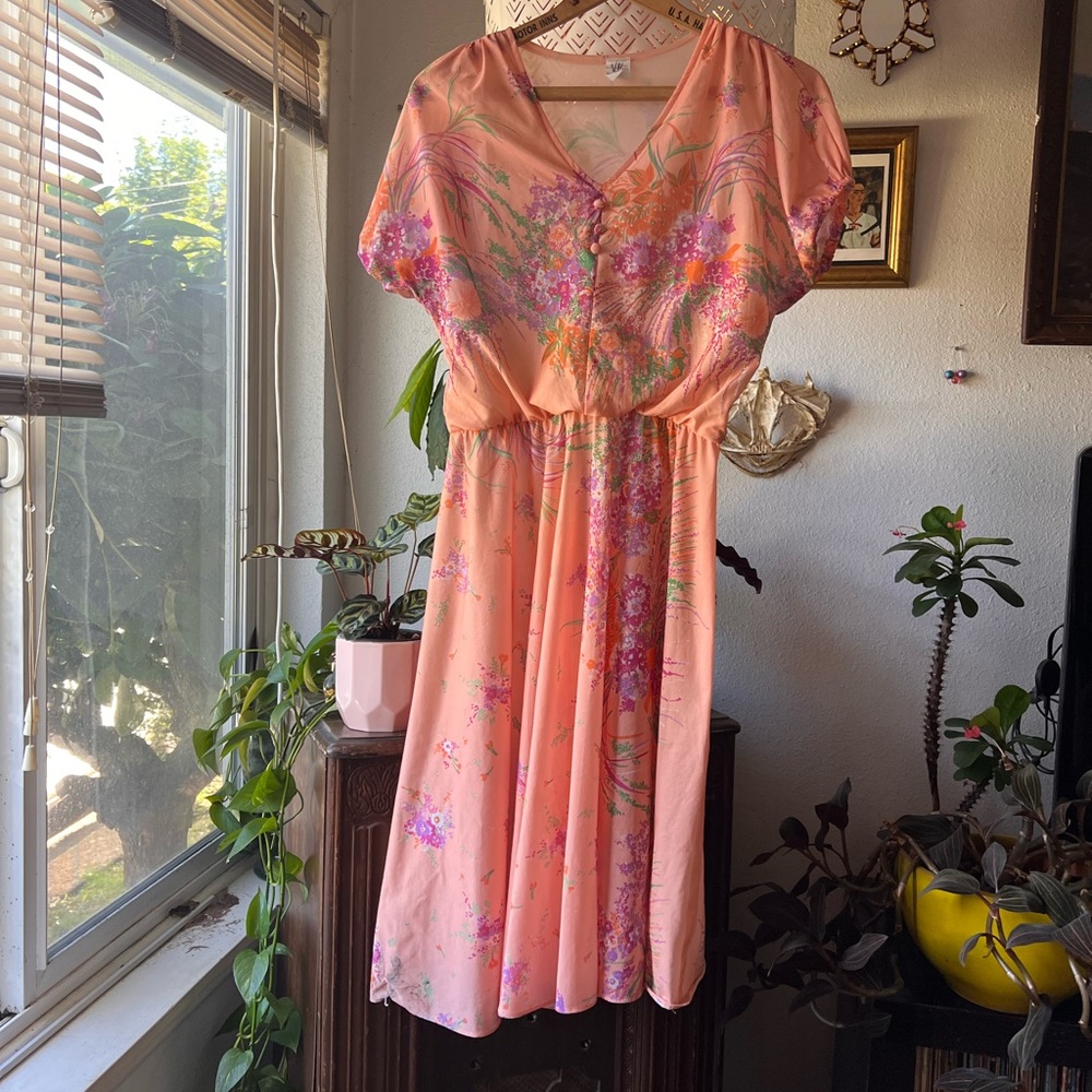 VINTAGE coral floral dress